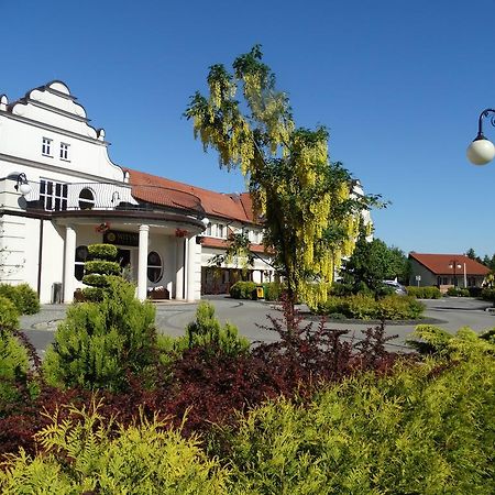 Hotel Wityng Slesin  Bagian luar foto