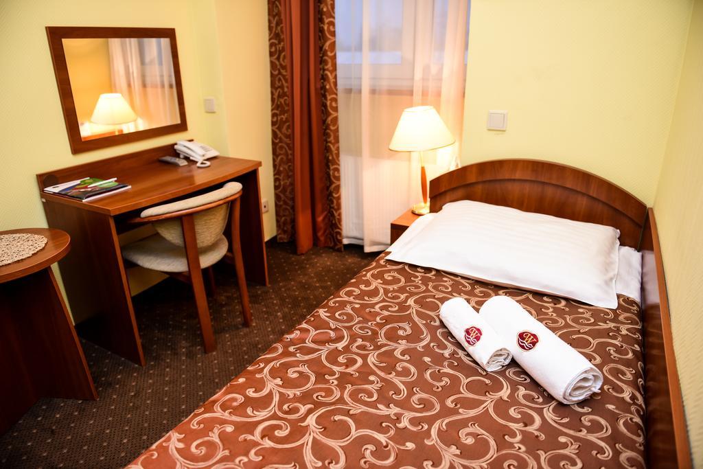 Hotel Wityng Slesin  Ruang foto