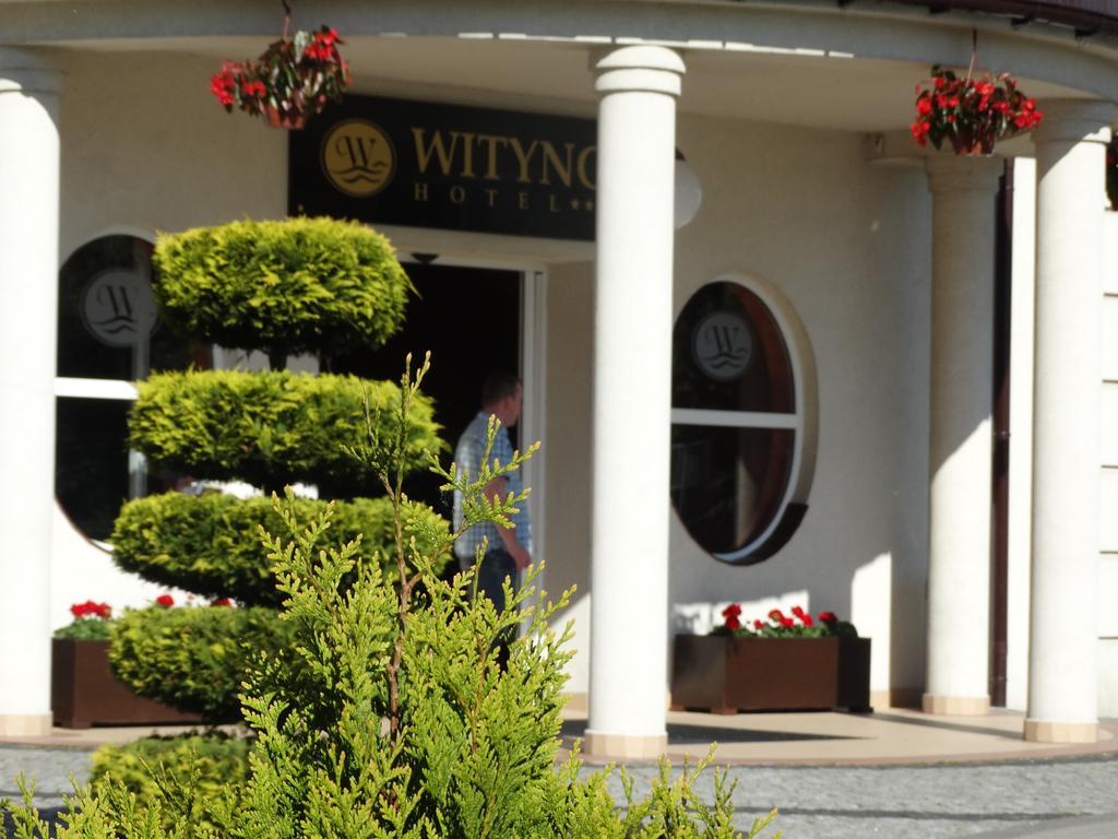 Hotel Wityng Slesin  Bagian luar foto