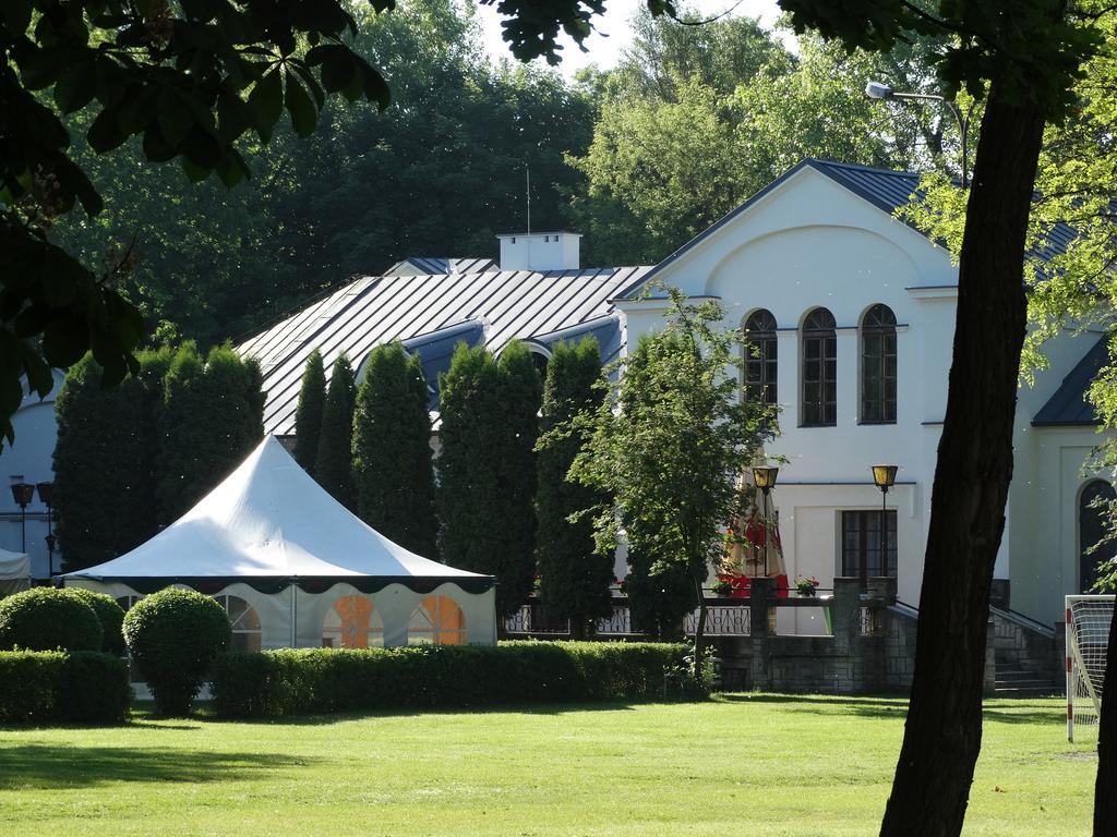 Hotel Wityng Slesin  Bagian luar foto