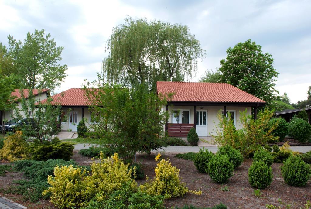 Hotel Wityng Slesin  Bagian luar foto